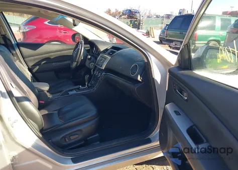 2009 Mazda Mazda6 I Grand Touring z USA, uszkodzony, nr VIN 1YVHP82A495M13584